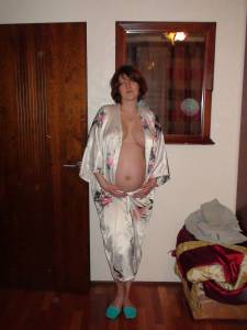 Pregnant-amateur-wife-%5Bx152%5D-k7pvsbbvzq.jpg