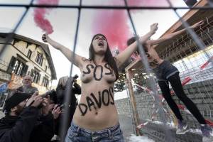Protesters-in-davos-47pxivqv3b.jpg