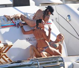 Joanna Krupa – Topless Bikini Candids in Miami (NSFW)-l7px5t7eav.jpg