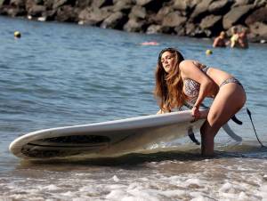 Casey Batchelor – Bikini in Ibiza 08.12.15-i7px6mtfpf.jpg