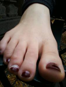 Park Feet - 2 Girls  (x114)17qa99j407.jpg