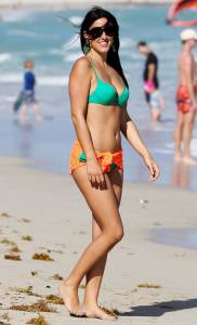Claudia Romani – Bikini Candids in Miami photos-y7qbeejk70.jpg
