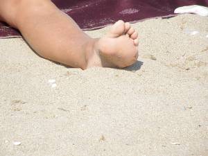 Greek Bikini Beach Girl Making The Peace Sign With Her Body-r7qbpeqti6.jpg