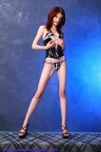 Anorexic Brunette [x43]17qbric0id.jpg