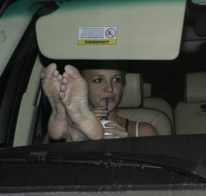 Britney Spears Feet07qbsd9i5p.jpg