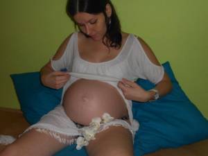 Pregnant-Amateur-Girlfriend-x127-z7qbu2dk75.jpg