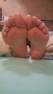 Girlfriend Feets [x24]t7qbqo812e.jpg