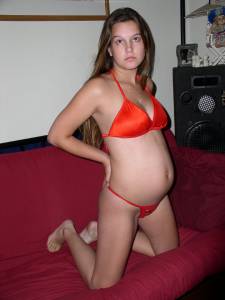 Pregnant teenager x73-z7qcb9guca.jpg
