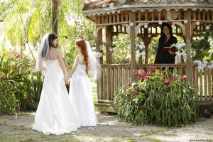 Dolly Little & Kimberlee Anne_ White Wedding-b7qcwa7zyq.jpg
