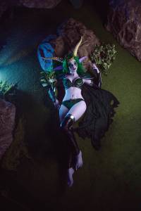 Lady Melamori - Ysera and Alexstrasza (World of Warcraft)g7qd9qxxfw.jpg