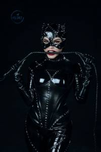 Catwoman Photos-a7qdmerfzk.jpg