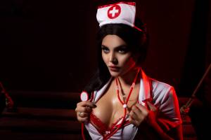 Nurse-67qdm42vbt.jpg