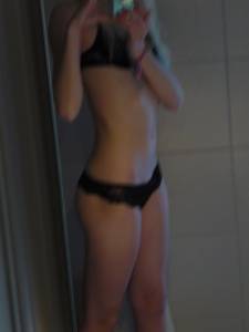 Perfect amateur teen slim body and sweet small Tits x117-d7qe77vav4.jpg