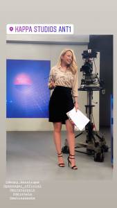 Xrysa Foskolou Feet (Greek Tv Presenter)-h7qekpiwpi.jpg