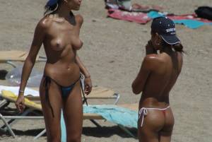 Sexy-Girls-On-The-Beach-%5Bx193%5D-17qf2h1z07.jpg