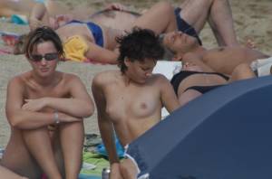 Spying Bikini Beach Candids [x137]77qf1tc2sd.jpg