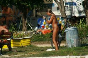 Spying Naked Beach Teen [x23]t7qf1u8xbb.jpg