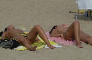 Spying Bikini Beach Candids [x137]d7qf1th5p1.jpg