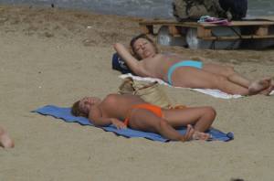 Spying Bikini Beach Candids [x137]-p7qf1rn1wc.jpg