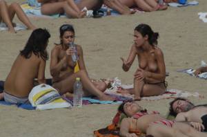 Spying Bikini Beach Candids [x137]-w7qf1r9ee2.jpg