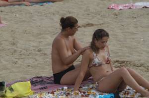 Spying Bikini Beach Candids [x137]i7qf1rxn5c.jpg