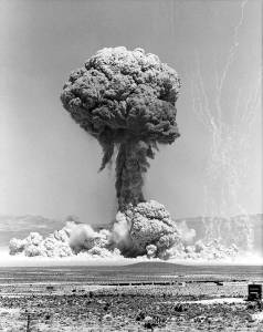 Nuclear-Weapons-Explosion-Collection-o7qguihh23.jpg