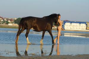 2009-09-14-Meris-Horsewoman-d7qhhr62cp.jpg