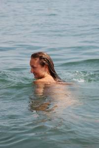 Slim European Beauty Topless At The Black Sea-g7qim3jng6.jpg