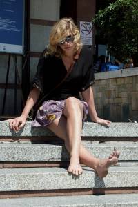 Feetosopher-Amanda - 2011-XX-XX Killer barefoot blonde (Venicef7q1dkxya0.jpg
