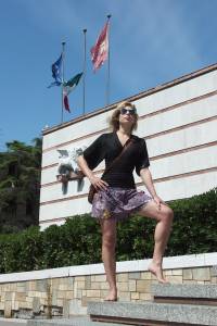 Feetosopher-Amanda - 2011-XX-XX Killer barefoot blonde (Venice-u7q1dlhy4z.jpg
