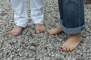 Feetosopher-Alyssa, Sole - 2015-01-02 Winter barefooting (Verona-u7q199dyl6.jpg