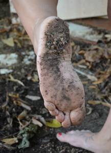 Feetosopher-Amerika-2015-08-XX-Barefoot-country-nudity-%28The-ba-o7q3cx9qsz.jpg