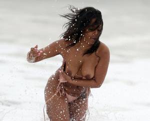 Sundy Carter Tit Slip On The Beach In Malibuc7q3va03mx.jpg