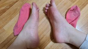 Amateur-girl-plays-with-smelly-socks-67q4aw8vjo.jpg