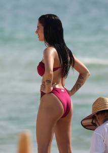 Giulia De Lellis – Topless Bikini Photoshoot on the Beach in Miami-o7q4gd1g7y.jpg
