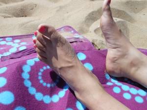 My mom no nude on the beach x28-h7q4v3eyn7.jpg