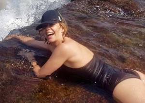 Maria Adanez en Topless (Spanish Actress)-j7q51s3dkl.jpg