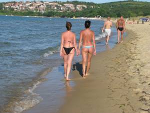 Croatia Sunny Holidays [x185]-i7q58mwxj7.jpg