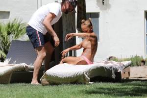 Melanie Brown Topless At A Resort In Desert Springs-k7qlkanrmo.jpg