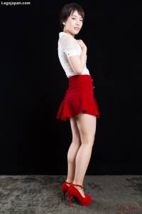 Ai Mukai - Red Skirt-b7qndmo4n1.jpg