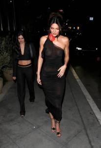 Kendall Jenner Expose Braless Boobs and NIpples in See-Through Dress at Lavo Res-c7qo53b3ol.jpg