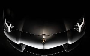 Lamborghini-Aventador-i7qp2n5q3h.jpg