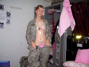 Love the military girls!o7qq2p51kk.jpg