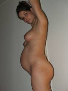 Pregnant-Amateur-Girlfriend-%2838pics%29-17qq77ohaa.jpg