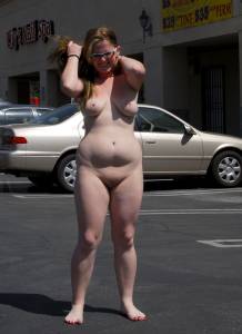 Millie Allen Nude In Public-p7qq6eltax.jpg