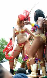 Rihanna – Kadooment Day Parade in Barbados (Part 2)t7qq7kado5.jpg