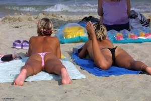 Beach Pictures Found On The Interneth7qqvrov65.jpg
