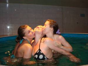 Russian girls barchelorette party (135 Pics)b7qrd1vnf5.jpg