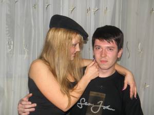 Russian Girlfriend (84 Pics)e7qrdeq77h.jpg