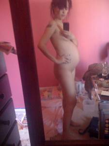 Pregnant Girl Naked Photos (123 Pics)d7qrj28l7u.jpg